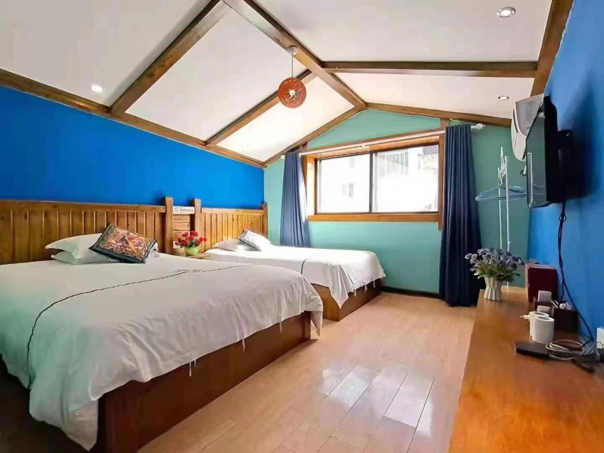 Zhangjiajie April Hostel Dış mekan fotoğraf