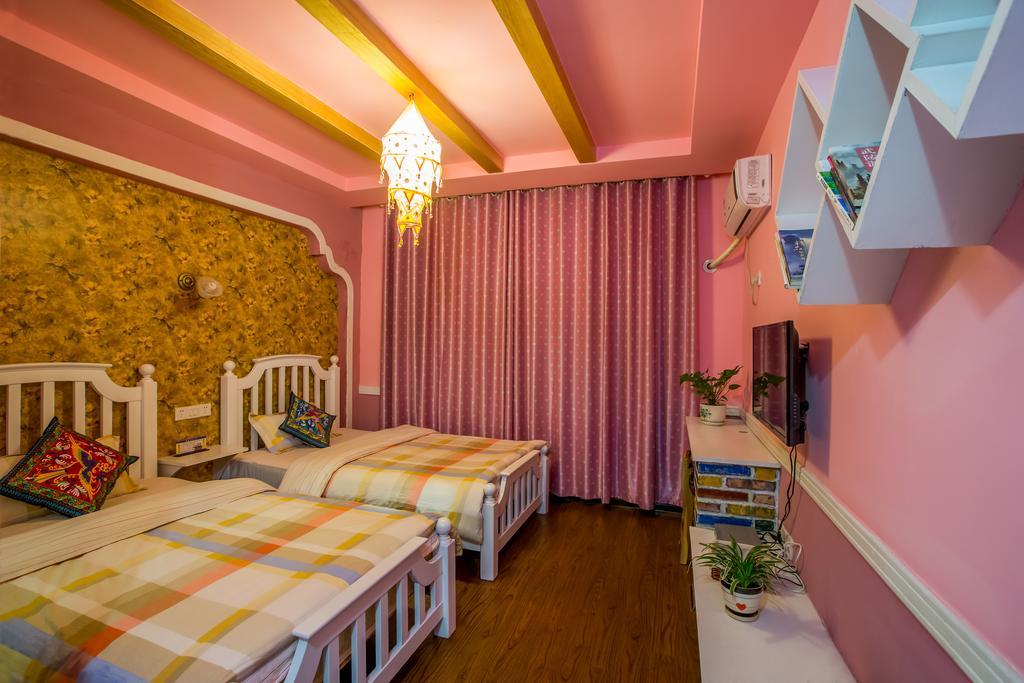 Zhangjiajie April Hostel Oda fotoğraf