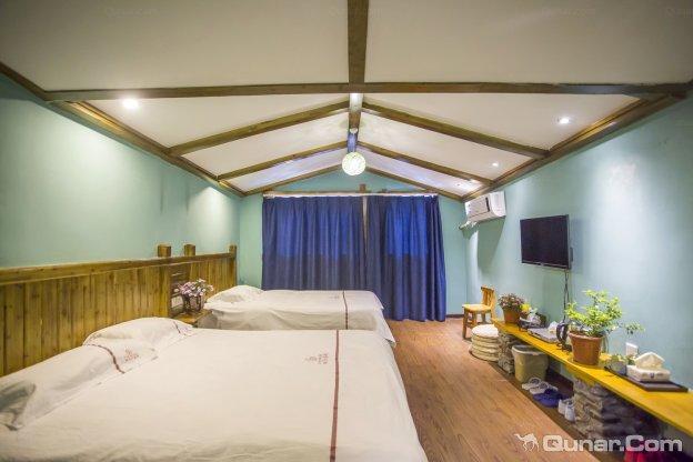 Zhangjiajie April Hostel Dış mekan fotoğraf